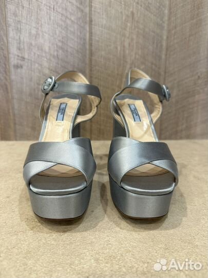 Босоножки Prada 39 размер