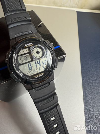 Наручные часы casio AE-1000w
