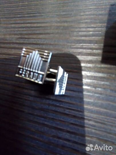 Запонки фирменные новые