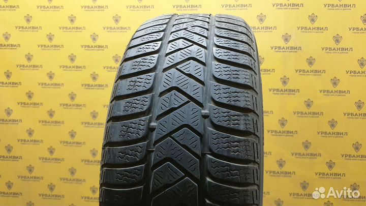 Pirelli Winter Sottozero 3 215/55 R16