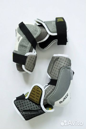 Защита хоккейная