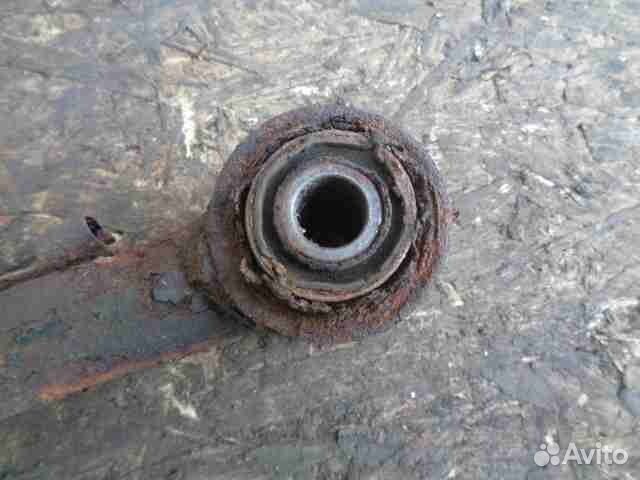 Рычаг передний правый верхний Toyota Land Cruiser