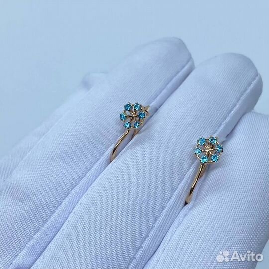 Золотые серьги с камнем