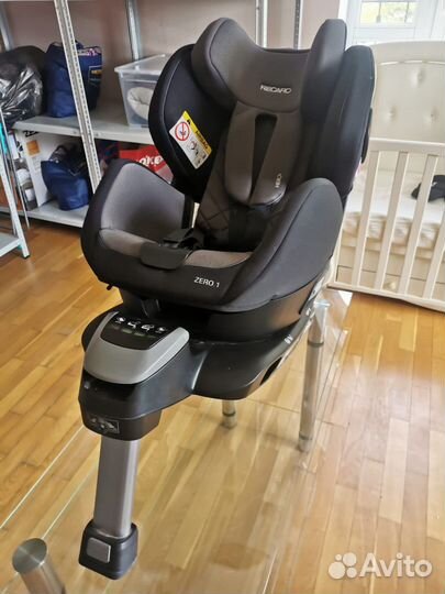 Автокресло Recaro Zero.1 Black