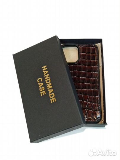 Чехoл на телефон iPhone с защитой камеры