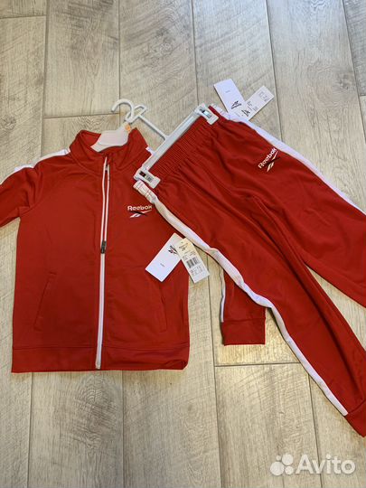 Спортивный костюм reebok 7-8 лет