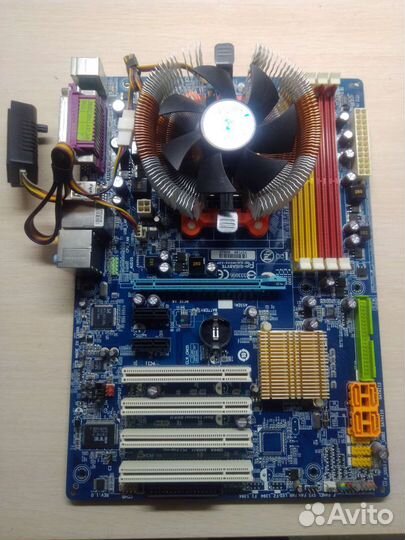 Материнская плата AM2+