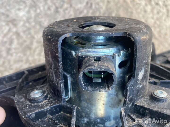 Рено Логан 1 Вентилятор охлаждения двигателя