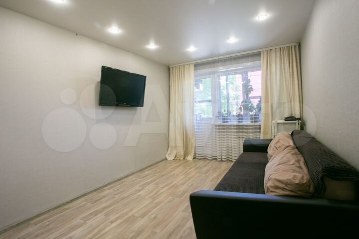 2-к. квартира, 43 м², 2/5 эт.