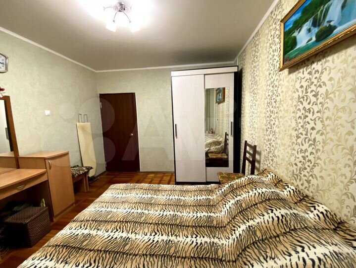 2-к. квартира, 45 м², 1/9 эт.