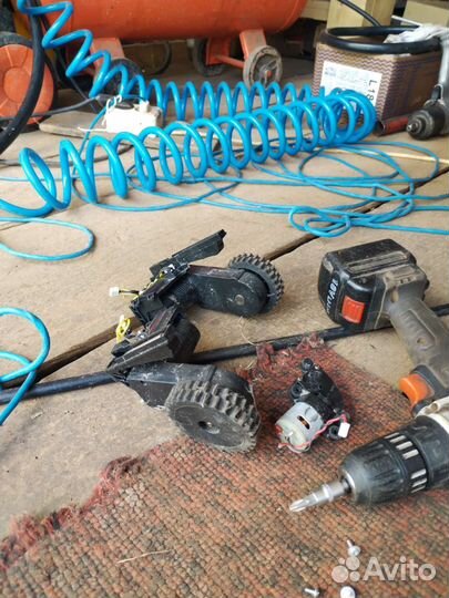 Робот пылесос, запчасти