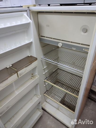 Холодильник бирюса + доставка