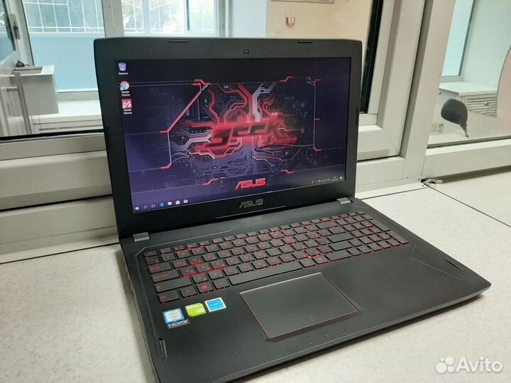 Asus 15.6 i7-6700HQ 4яд8п GTX1060/3 8Gb 128Gb+1Tb