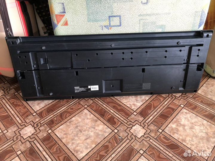 Синтезатор Yamaha PSR-R200