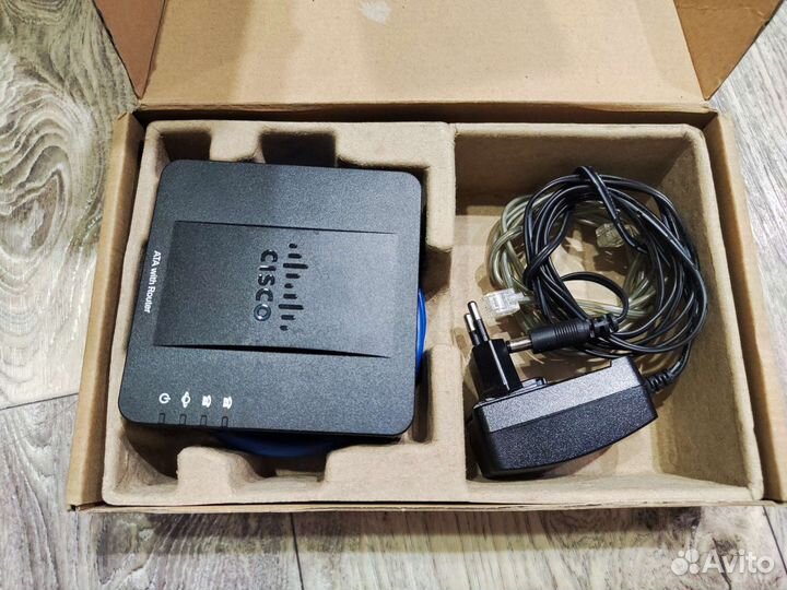 Голосовой шлюз Cisco SPA122