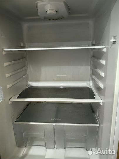 Холодильник blomberg