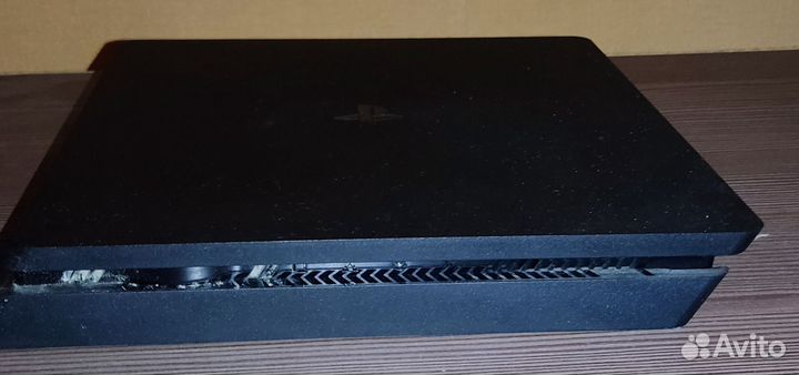 Игровая приставка ps4 slim