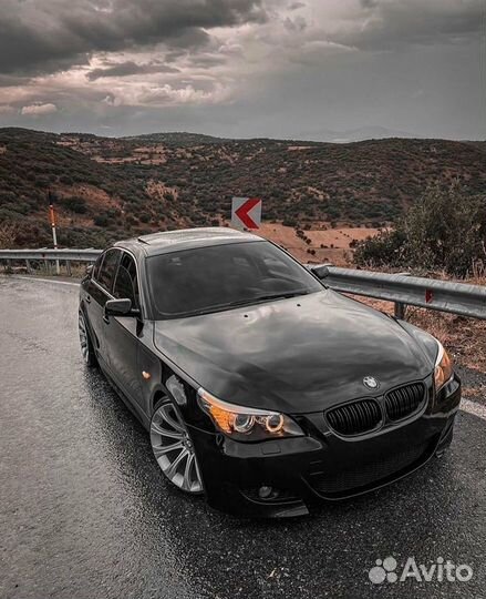 Передний бампер 