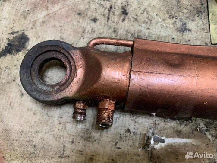 Цилиндр подъема кабины Daf Cf 75 2006