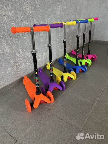 Самокат детский трехколесный новый