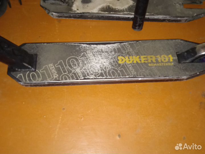 Трюковой самокат