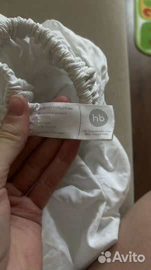 Простынь на резинке 100 на 70 happy baby