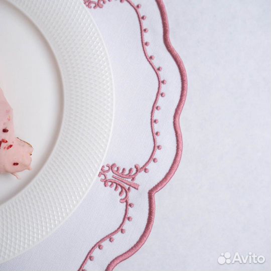 Плейсмат 008 (белый, розовый, 65% хлопок 35% пэ, д