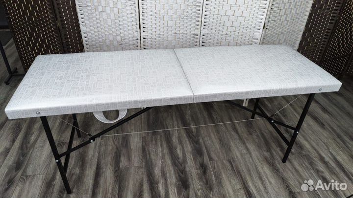 Кушетка косметолога