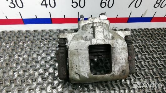Суппорт тормозной передний правый dodge journey (A