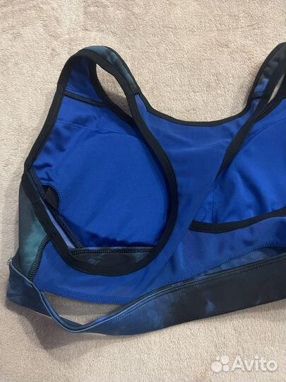 Спортивная одежда Nike, Reebok, Puma