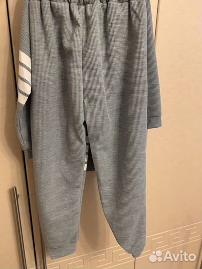 Спортивный костюм 140