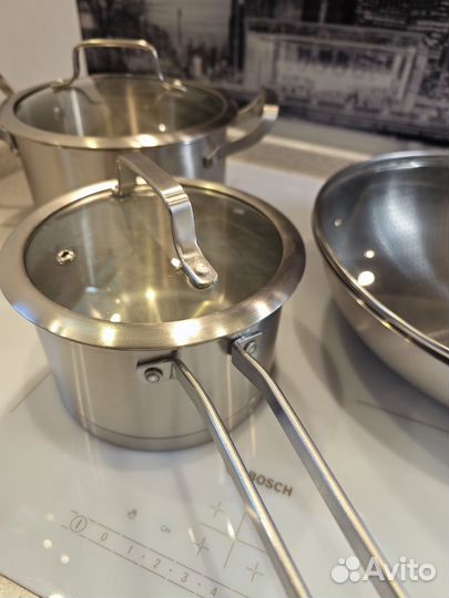 Набор посуды,новый