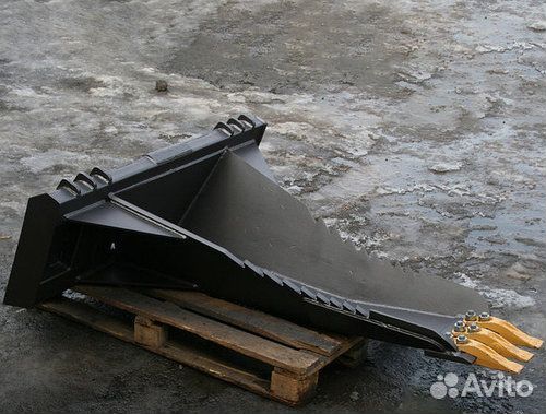 Ковш для корчевания на мини-погрузчик