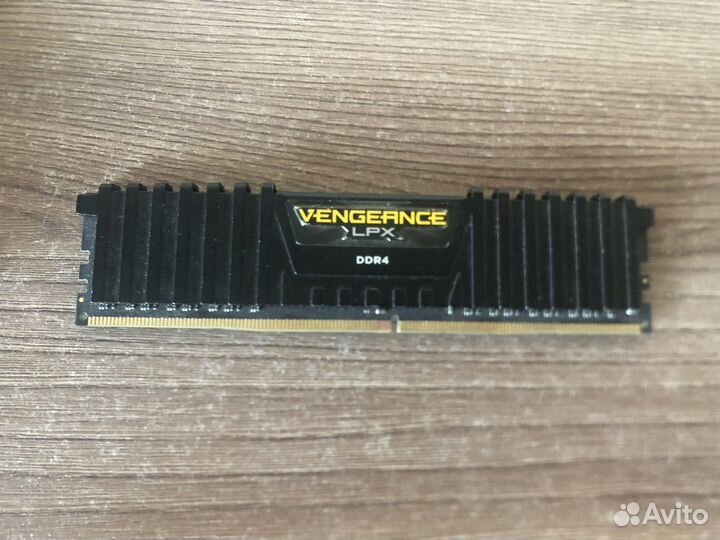 Оперативная память ddr4 vengeance