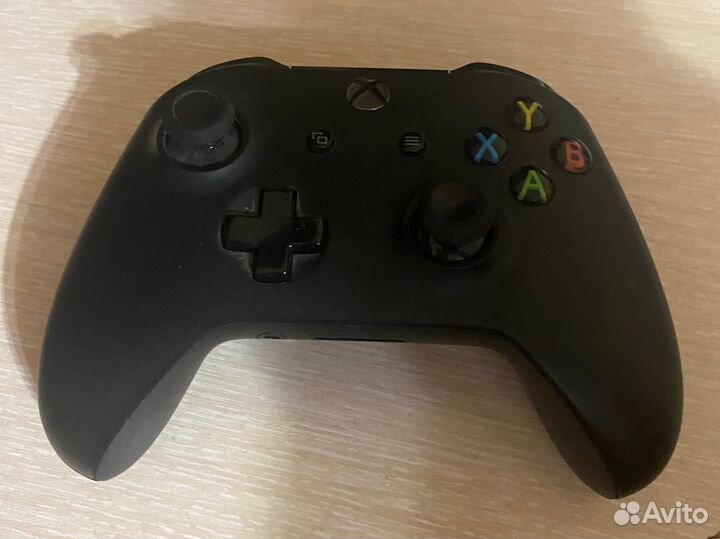 Геймпад xbox One