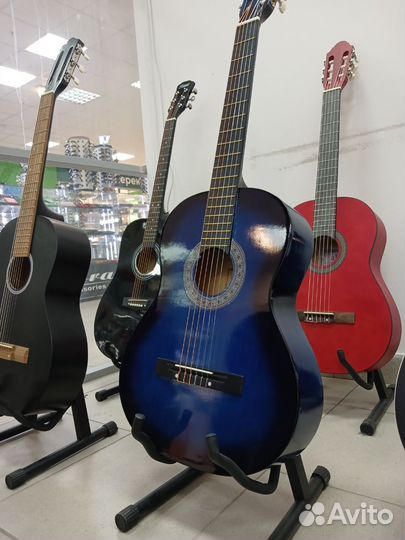 Гитара классическая новая