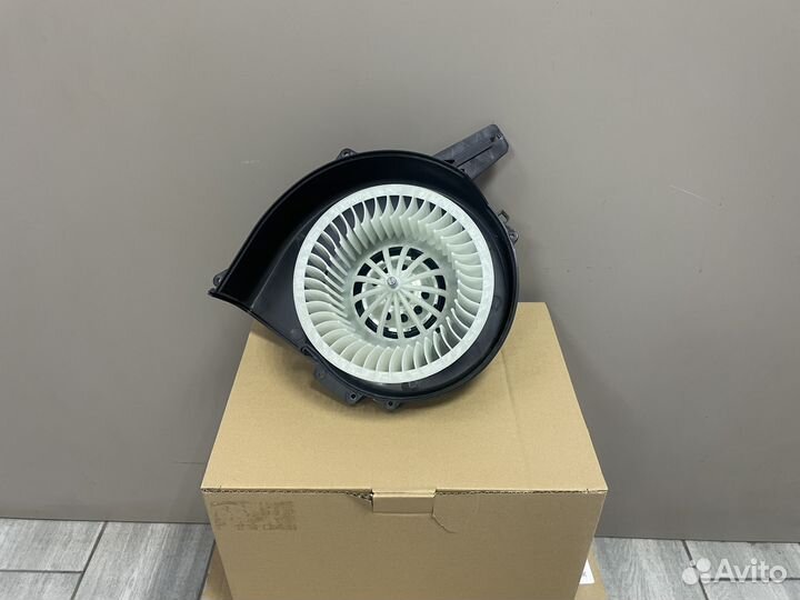 Моторчик печки Фольксваген поло седан