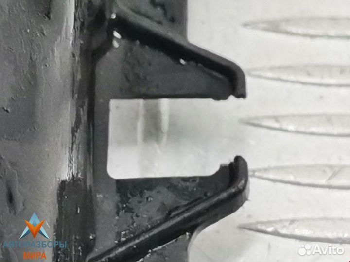 Диффузор вентилятора BMW 7 E65/E66/E67 2005