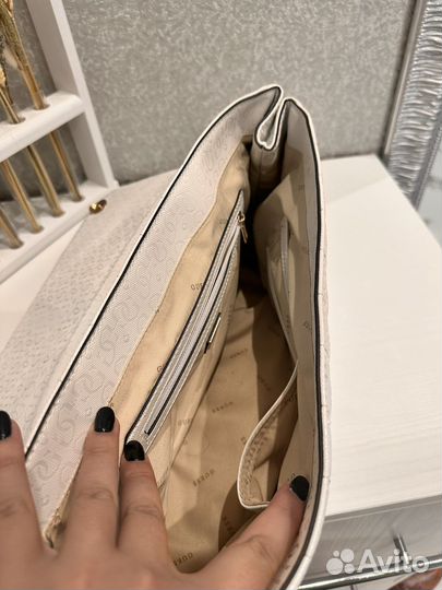 Сумка Guess женская