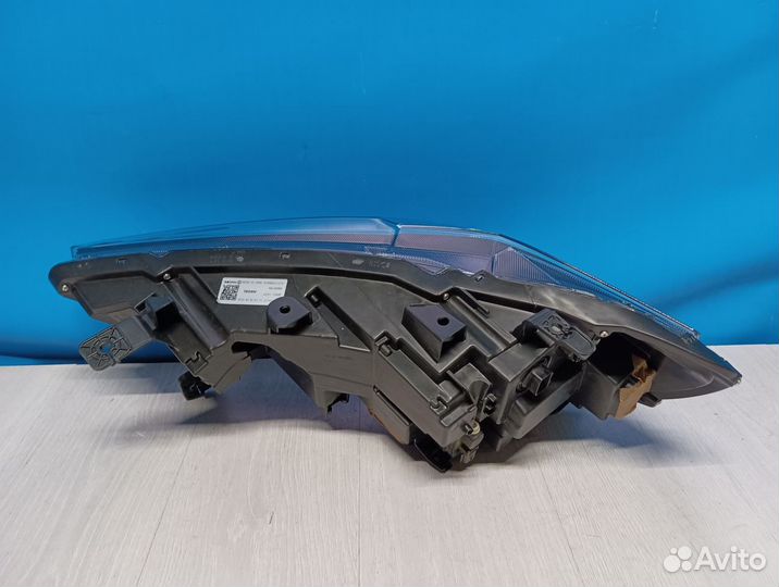 Фара правая Haval F7