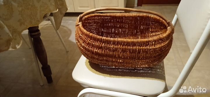 Корзина плетеная
