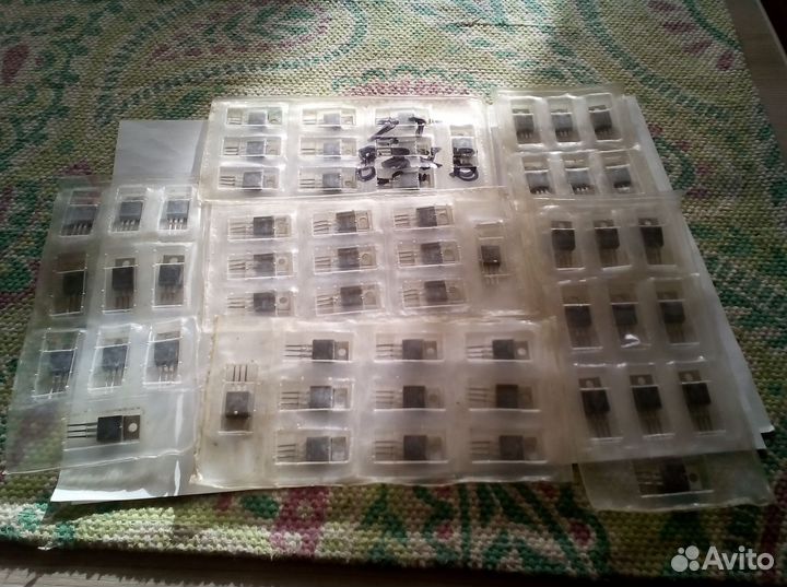 Радиодеталь,Транзистор 2Т837Б времён СССР