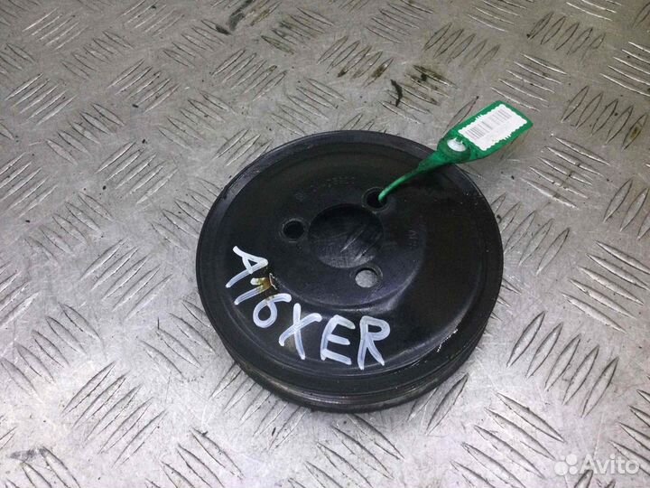 Шкив помпы Opel Zafira 24405900 A16Xer