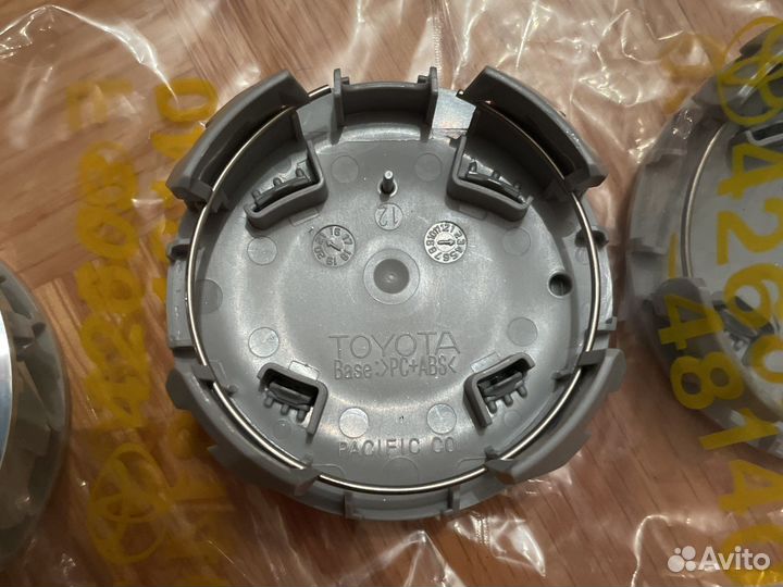Колпачки заглушки на литые диски toyota