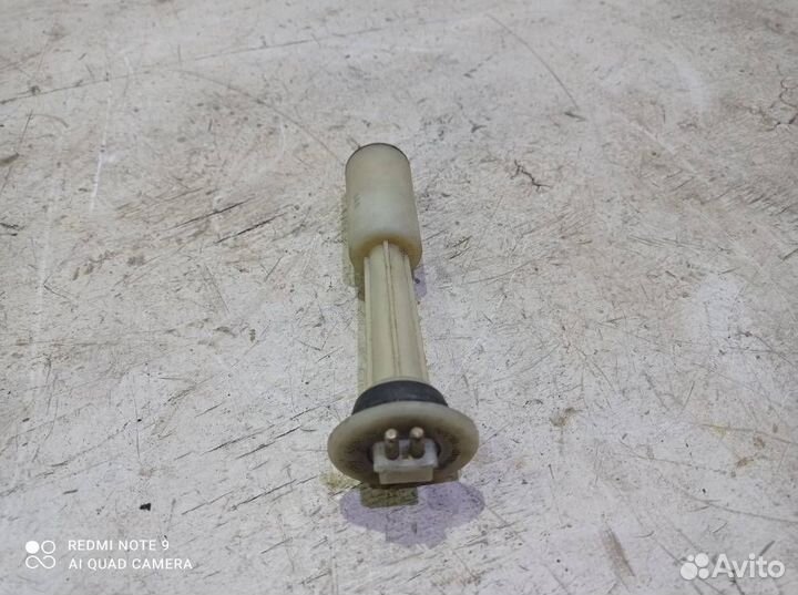 Датчик уровня бачка омывателя A2105400545