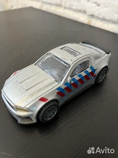 Машинки металлические модельки