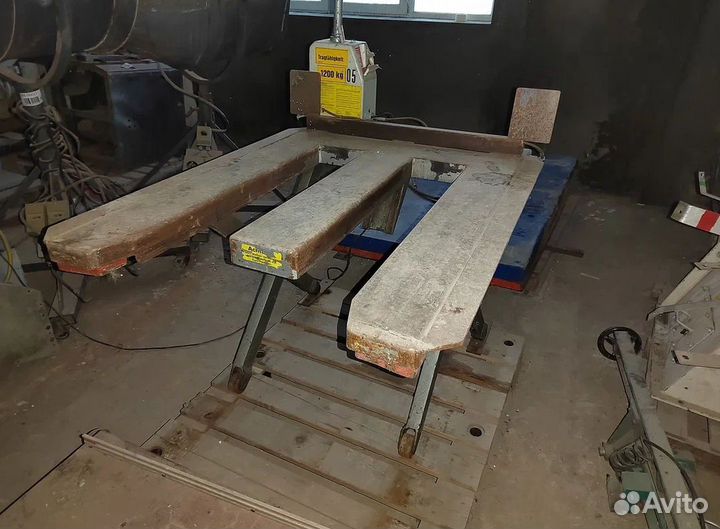 Подъемные столы Flexlift 1200