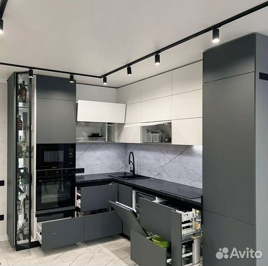 Кухонный гарнитур