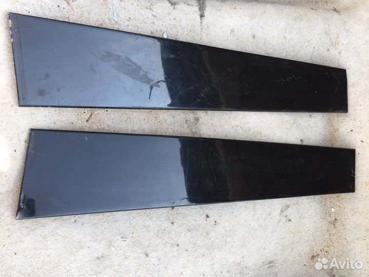 Накладка стойки Audi Q7