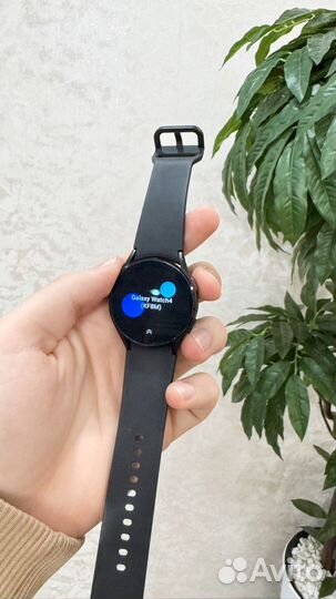 Часы Galaxy Watch4